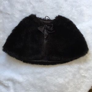 B2G2 Girls faux fur shawl